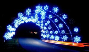 Holiday lights over the roadway in Steubenville
